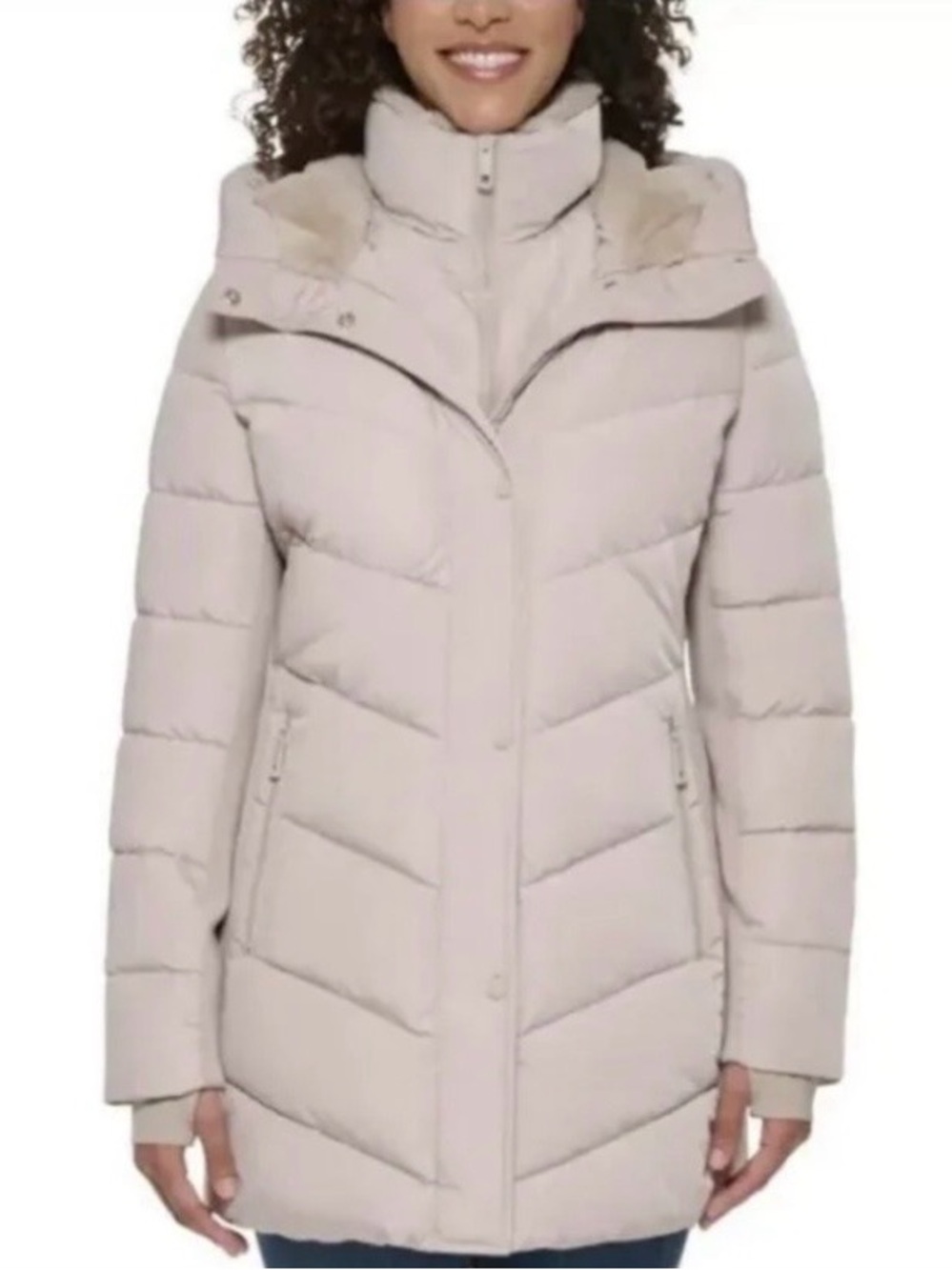 Andrew Marc NWT Cream Quilted Puffer Coat with Faux Fur Collar